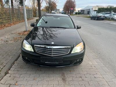 Schwarz Gebraucht 2010 Mercedes C200 Avantgarde Kombi | 5.900 €