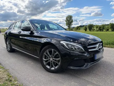 Gebraucht Mercedes C220 Avantgarde 170 PS (125 kW) 2016 Schwarz Kombi