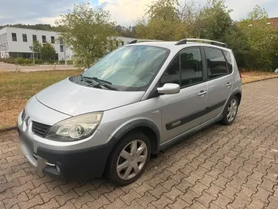 Gebraucht Renault Scénic II 131 PS (96 kW) 2008 Silber Van / Kleinbus