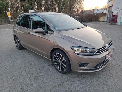 Gebraucht VW Golf Sportsvan LOUNGE 110 PS (80 kW) 2016 Beige Van / Kleinbus