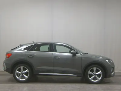 Gebraucht Audi Q3 Sportback S-Line 150 PS (110 kW) 2023 Grau SUV