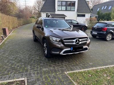 Mercedes GLC220