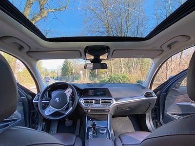 Gebraucht BMW 320 Sport Line 190 PS (139 kW) 2020 Grau Kombi