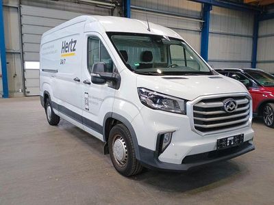 Maxus V90