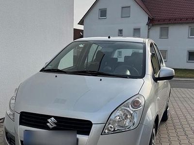 Gebraucht Suzuki Splash 86 PS (63 kW) 2010 Silber Kleinwagen