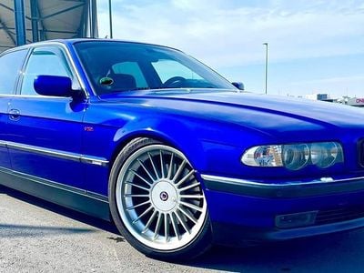 BMW 750