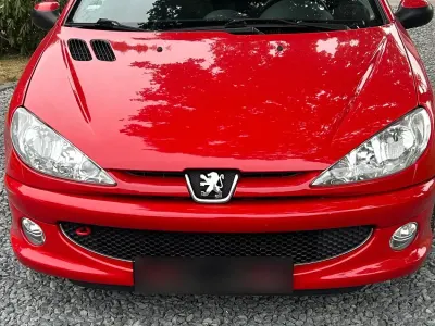 Gebraucht Peugeot 206 CC 109 PS (80 kW) 2006 Rot Cabrio