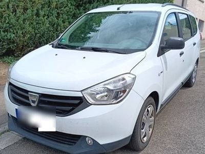 Dacia Lodgy