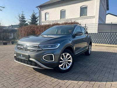 Gebraucht VW T-Roc Style 150 PS (110 kW) 2022 Grau SUV