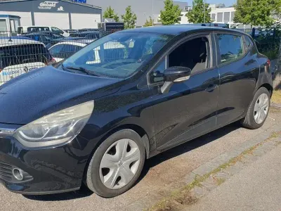 Gebraucht Renault Clio IV Dynamique 73 PS (53 kW) 2013 Schwarz Limousine