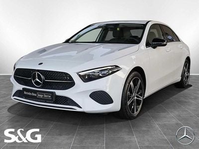 Unilack polarweiß Gebraucht 2024 Mercedes A250 Progressive Limousine | 29.970 € (Fairer Preis)