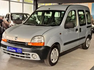 Gebraucht Renault Kangoo Basis 75 PS (55 kW) 2000 Silber Van / Kleinbus