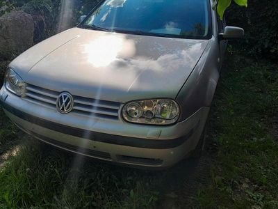VW Golf IV