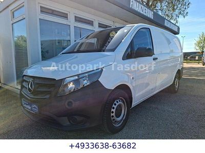Usado Mercedes Vito 114 HP (83 kW) 2016 Branco Van