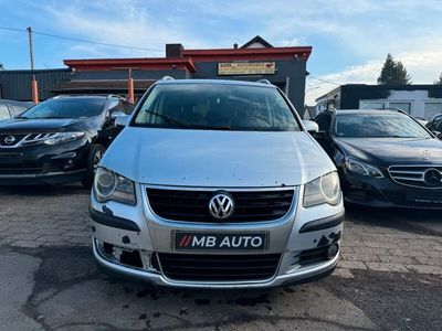 VW Touran Cross