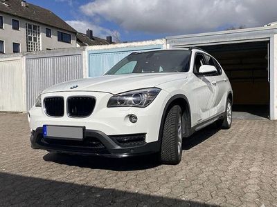 Gebraucht BMW X1 Sport Line 143 PS (105 kW) 2014 Weiß SUV
