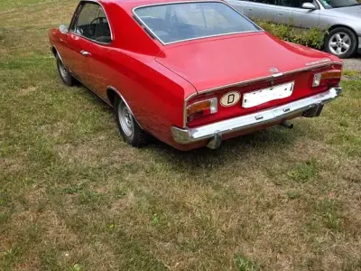Gebraucht Opel Rekord 75 PS (55 kW) 1968 Rot Limousine