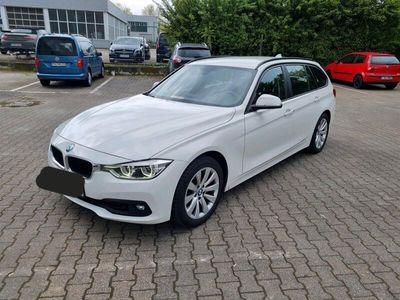 gebraucht BMW 318 i Advantage Autom. 1.Hand