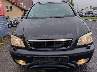 Gebraucht Opel Zafira 125 PS (91 kW) 2002 Schwarz Van / Kleinbus