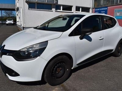 Usata Renault Clio IV Expression 73 CV (53 kW) 2015 Bianco Berlina