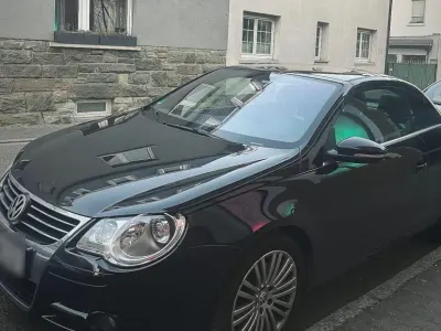 Gebraucht VW Eos 140 PS (102 kW) 2008 Schwarz Cabrio