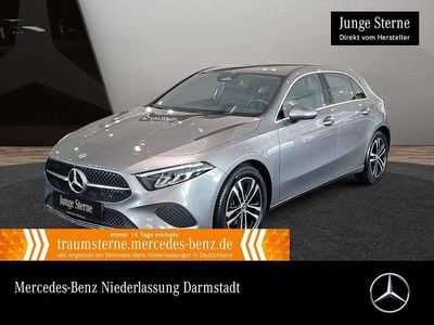 Gebraucht Mercedes A200 Advanced 163 PS (119 kW) 2025 Grau Limousine
