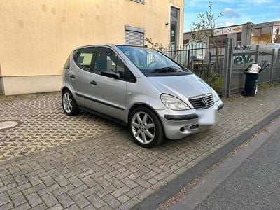 Usata Mercedes A160 80 CV (58 kW) 2003 Argento Utilitaria