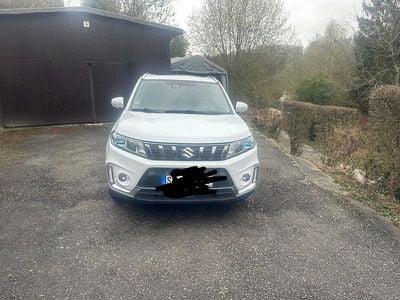 Gebraucht Suzuki Vitara Comfort+ 140 PS (102 kW) 2019 Weiß SUV