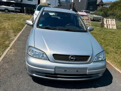 Gebraucht Opel Astra 2001 Silber Limousine