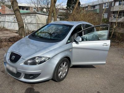 Gebraucht Seat Altea XL 105 PS (77 kW) 2009 Silber Van / Kleinbus