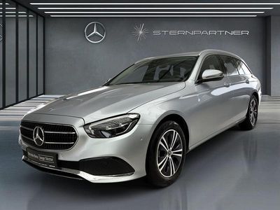 Gebraucht Mercedes E220 Avantgarde 200 PS (147 kW) 2023 Silber Limousine