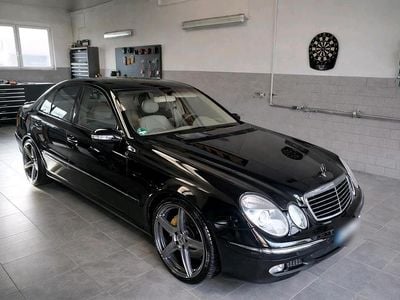Usata Mercedes E500 306 CV (225 kW) 2004 Nero Berlina