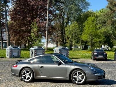 Porsche 911 Carrera