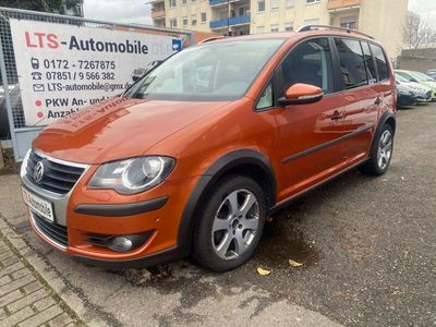 VW Touran Cross