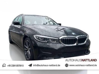Gebraucht BMW 330 Sport Line 286 PS (210 kW) 2021 Schwarz ii Kombi