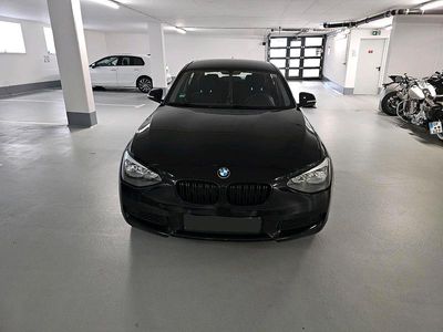 BMW 114