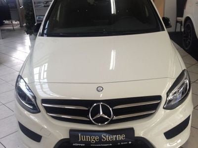 Mercedes B200