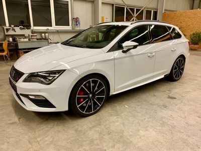 gebraucht Seat Leon ST 2.0 TSI Start&Stop 4Drive DSG Cupra 300