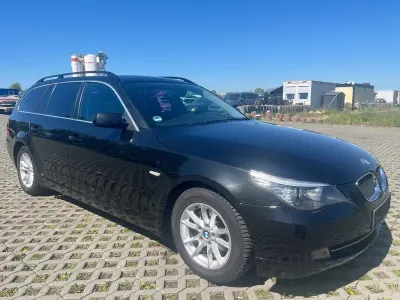 Second-hand BMW 520 177 CP (130 kW) 2009 Negru Berlinǎ