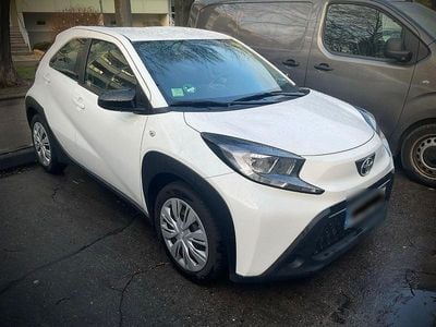 Usata Toyota Aygo Style 72 CV (52 kW) 2023 Bianco Utilitaria