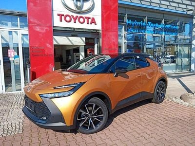 Neu Toyota C-HR 197 PS (144 kW) 2025 Gold SUV
