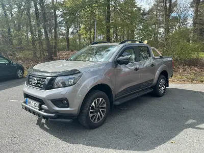 Gebraucht Nissan Navara N-Guard 190 PS (139 kW) 2018 Grau Pickup