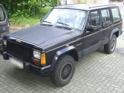 Gebraucht Jeep Cherokee 184 PS (135 kW) 1992 Schwarz SUV