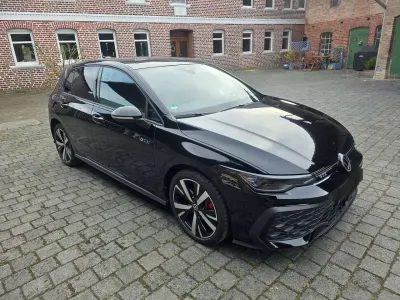 Gebraucht VW Golf VIII GTE 177 PS (130 kW) 2025 Schwarz Limousine