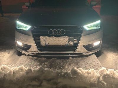 Gebraucht Audi A3 Ambiente 150 PS (110 kW) 2013 Silber Limousine