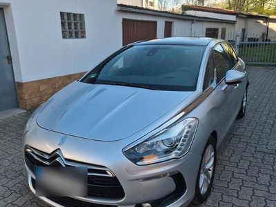 Citroën DS5