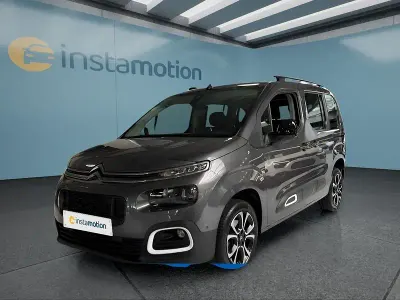 Gebraucht Citroën Berlingo Shine 131 PS (96 kW) 2023 Grau Van / Kleinbus