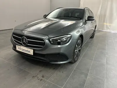 Gebraucht Mercedes E300 Night 320 PS (235 kW) 2022 Grau Limousine