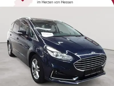 Gebraucht Ford S-MAX Titanium 150 PS (110 kW) 2021 Blau Van / Kleinbus