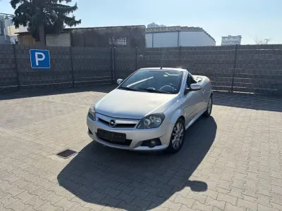 Gebraucht Opel Tigra Cosmo 125 PS (91 kW) 2005 Silber Cabrio